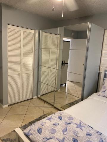 Modern 2/1 Apt Near Midtown And Beaches Lejlighed Miami Eksteriør billede