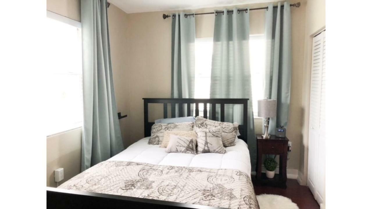 Modern 2/1 Apt Near Midtown And Beaches Miami Eksteriør billede