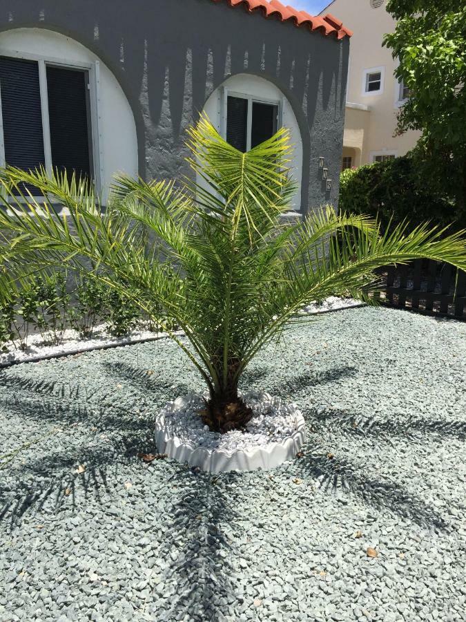 Modern 2/1 Apt Near Midtown And Beaches Miami Eksteriør billede