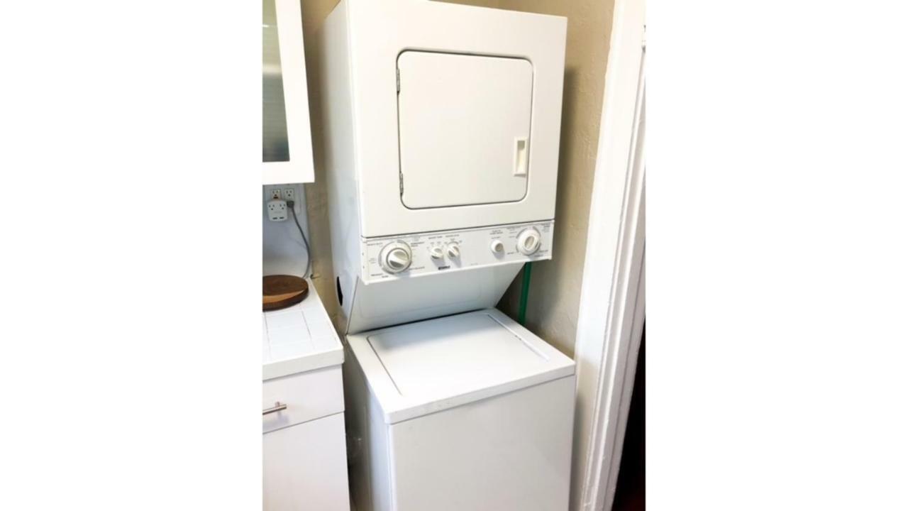 Modern 2/1 Apt Near Midtown And Beaches Miami Eksteriør billede
